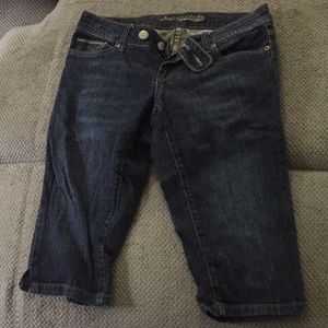 American Eagle Bermuda jeans size 4